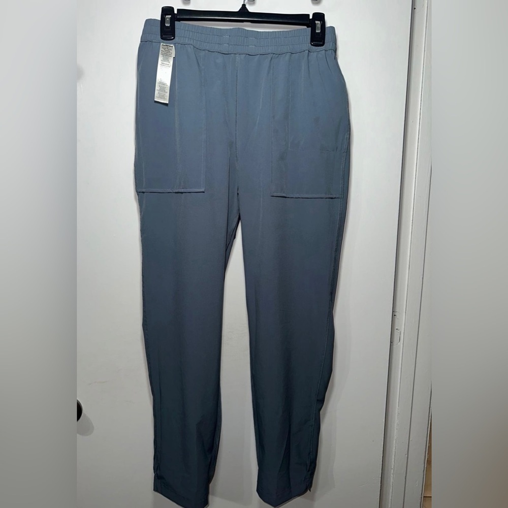 Patagonia Women's Fleetwith Plume Grey Pants Size: Small - Picture 6 of 8
